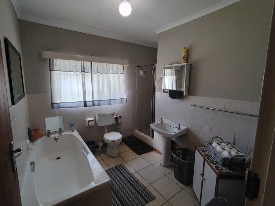 2 Bedroom Property for Sale in Pellissier Free State